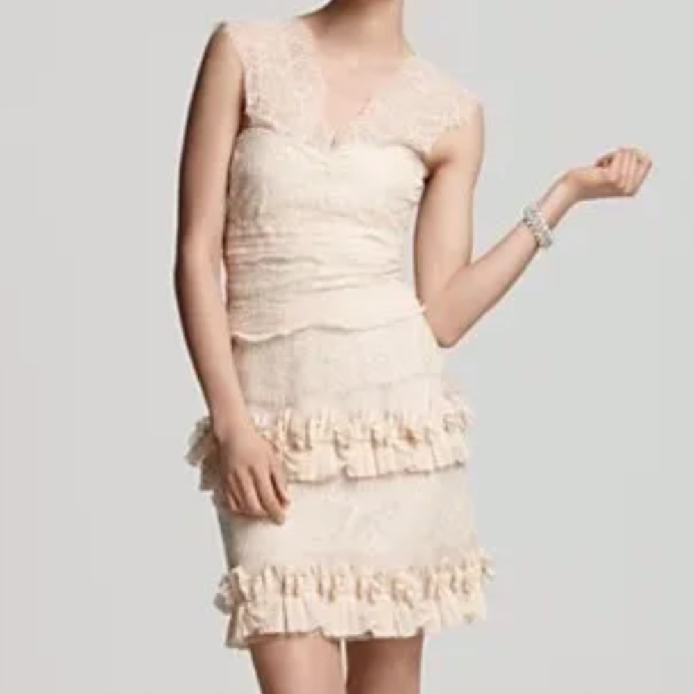 BCBGMAXAZRIA VANILLA AGLAIA LACY COCKTAIL DRESS TJN6N567